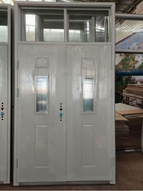 吴堡学校教室门